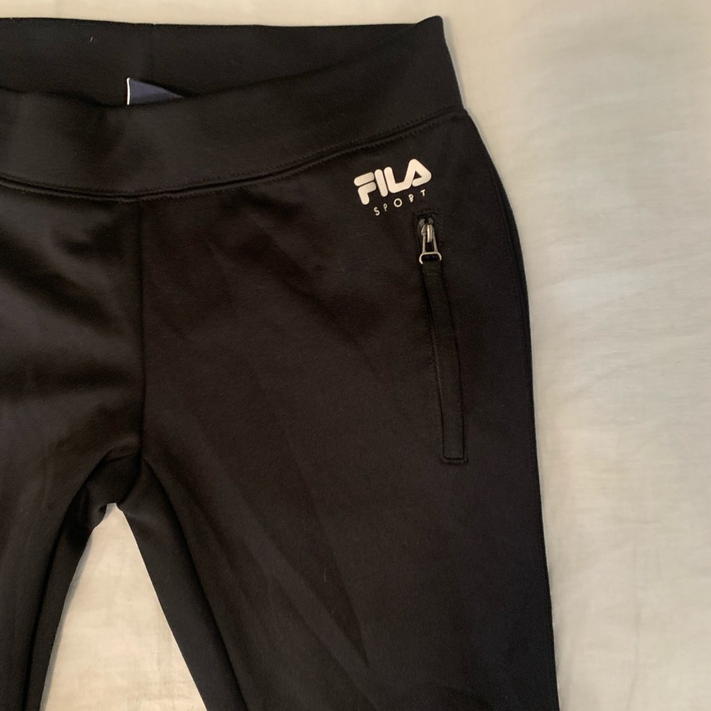 FILA sweatpants 🏋️